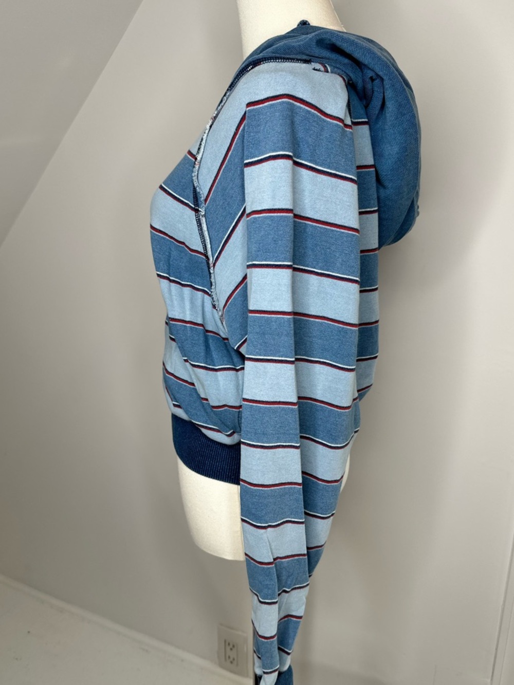 FREE PEOPLE Striped Button Neck Hoodie w/ pockets, women’s size XS - Picture 4 of 8